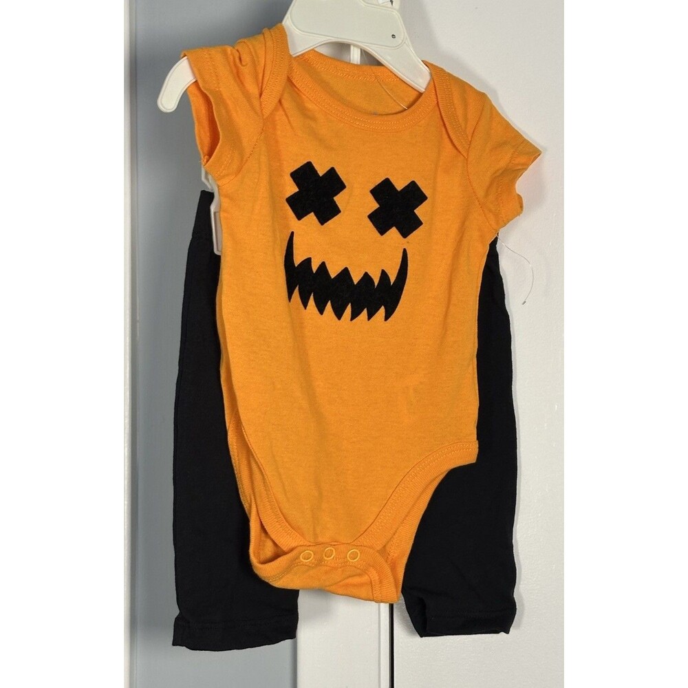 NWT 10Threads Halloween Pumpkin Top With Snaps  with Pants - Size 0/3m